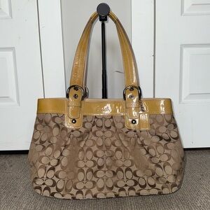 Signature Coach Brown Jacquard Soho Pleated Convertible Tote
